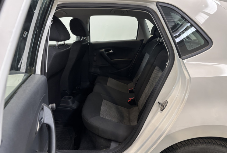 Volkswagen Polo 1.2 TDI 75ch  Confortline  / entretien à jour