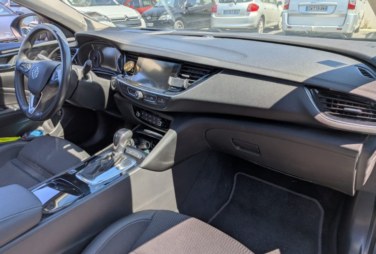 Opel INSIGNIA B SPORT TOURER 1.6 CTDI 136 ELITE / TOIT OUVRANT /BOITE AUTOMATIQUE / GARANTIE 12 MOIS