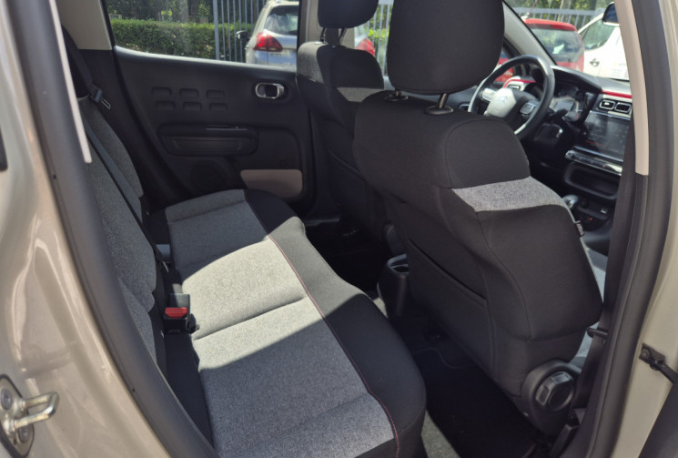Citroën C3 110ch EAT6 Série spéciale 