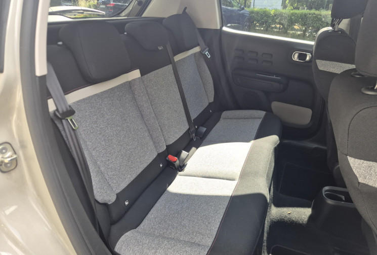 Citroën C3 110ch EAT6 Série spéciale 