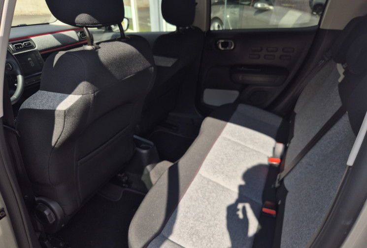 Citroën C3 110ch EAT6 Série spéciale 