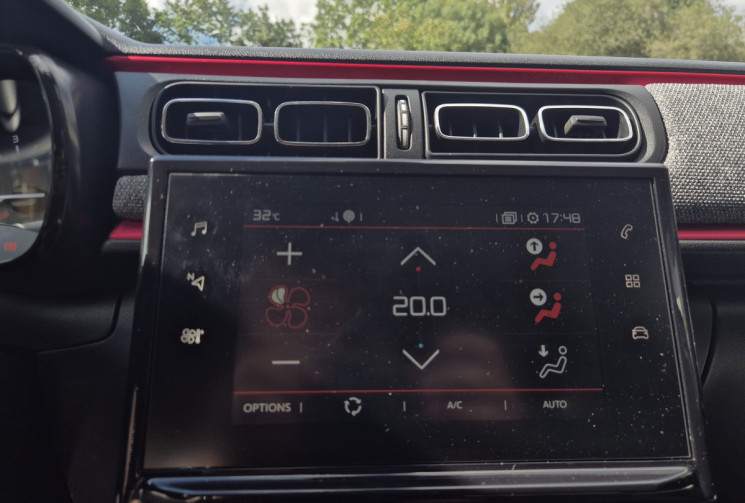 Citroën C3 110ch EAT6 Série spéciale 