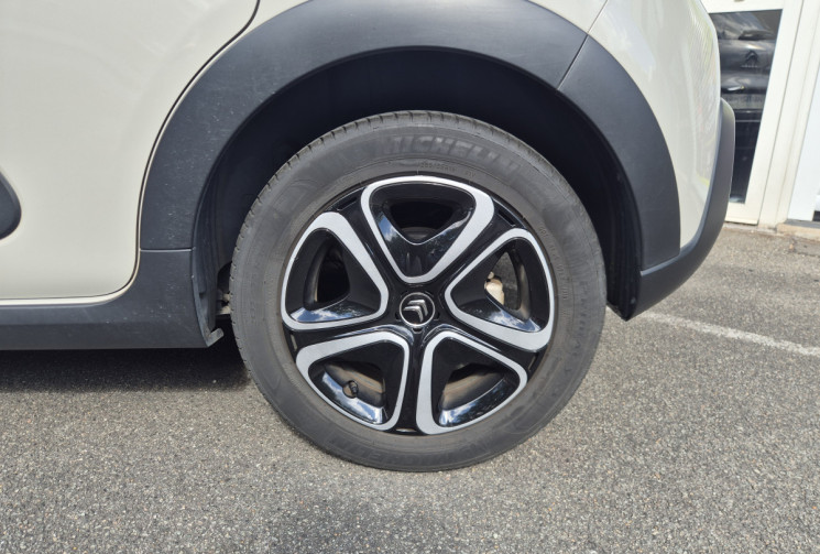 Citroën C3 110ch EAT6 Série spéciale 