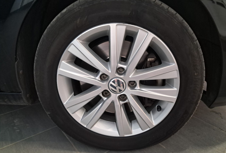 Volkswagen Golf VI 2.0 TDI 140 CONFORTLINE 4MOTION - CARPLAY - CAMERA - SUIVI ENTRETIEN - REVISEE -