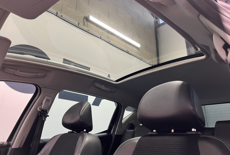 Peugeot 207 SW OUTDOOR 1.6 HDI PREMIUM 