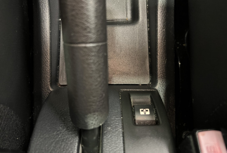 Peugeot 207 SW OUTDOOR 1.6 HDI PREMIUM 