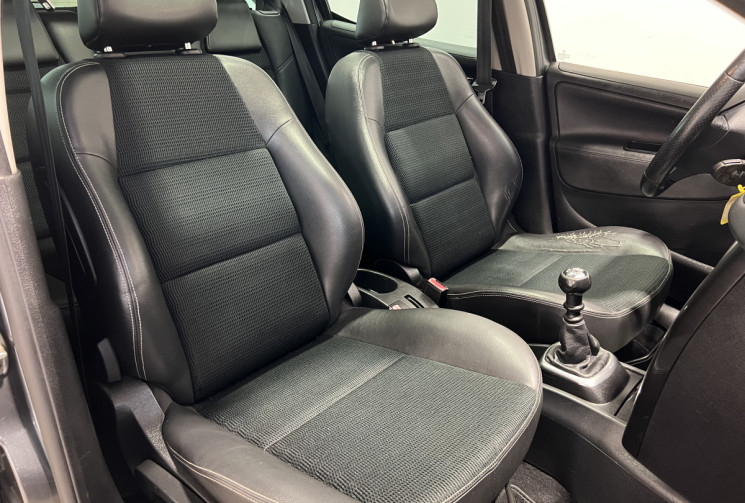 Peugeot 207 SW OUTDOOR 1.6 HDI PREMIUM 