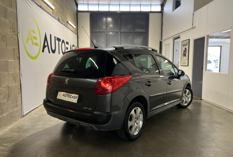 Peugeot 207 SW OUTDOOR 1.6 HDI PREMIUM 