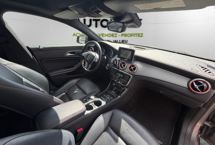 Mercedes CLA 200 / 156 CH / AMG / 7G-DCT