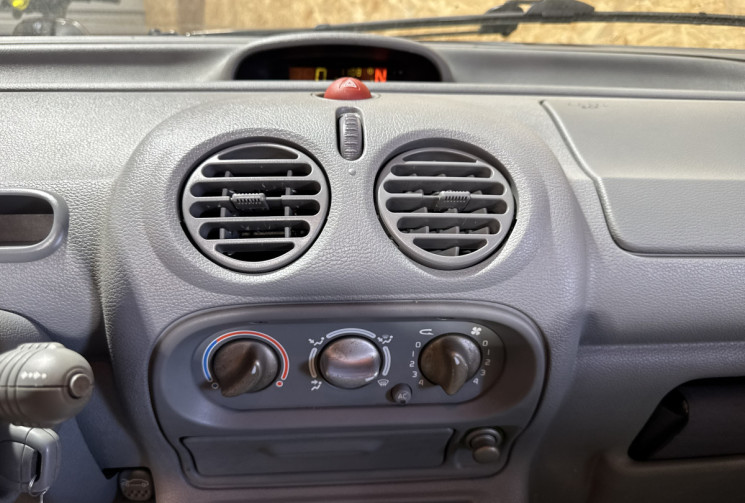 Renault Twingo 1.2 INITIALE BVA GARANTIE 1 AN