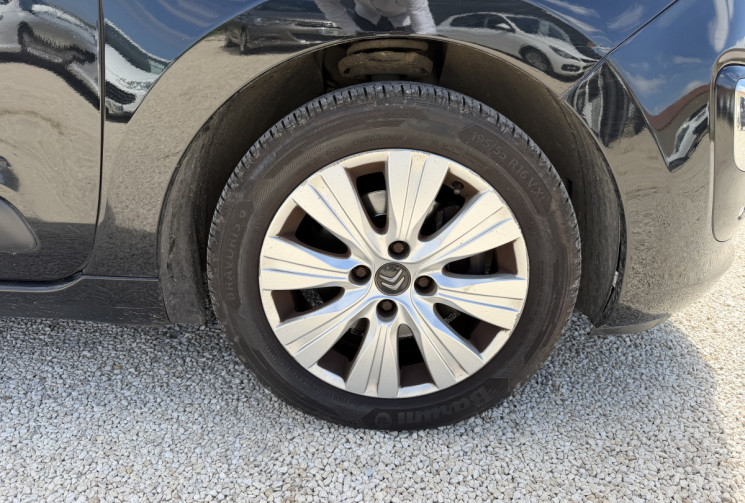 Citroën C3 Picasso 1.6 HDI 115 CH EXCLUSIVE / DISTRIBUTION FAITE / CAMERA DE RECUL