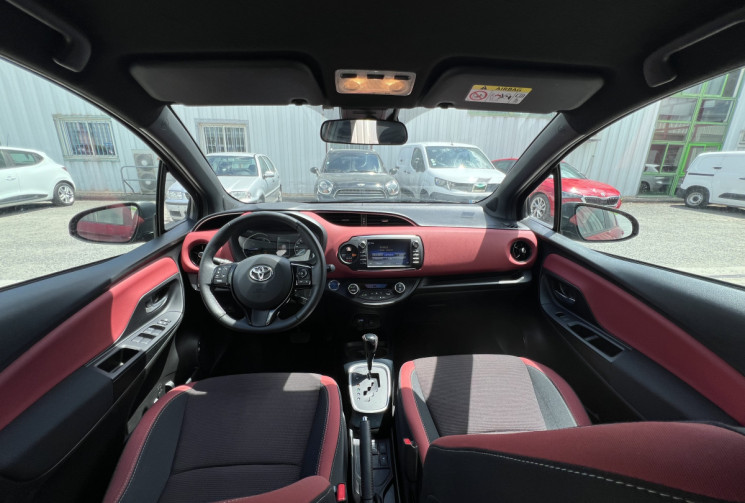 Toyota Yaris Collection Phase 3 Hybrid 1.5 VVTi HSD 100cv E-CVT * FRANCE