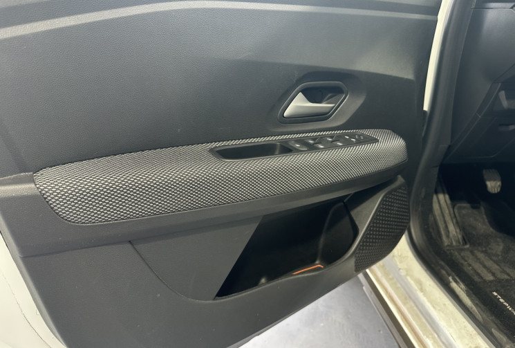 Dacia Sandero  Stepway Expression 1.0 ECO-G 100 /Suivi Dacia/Première main/CarPlay/Caméra/Toit ouv