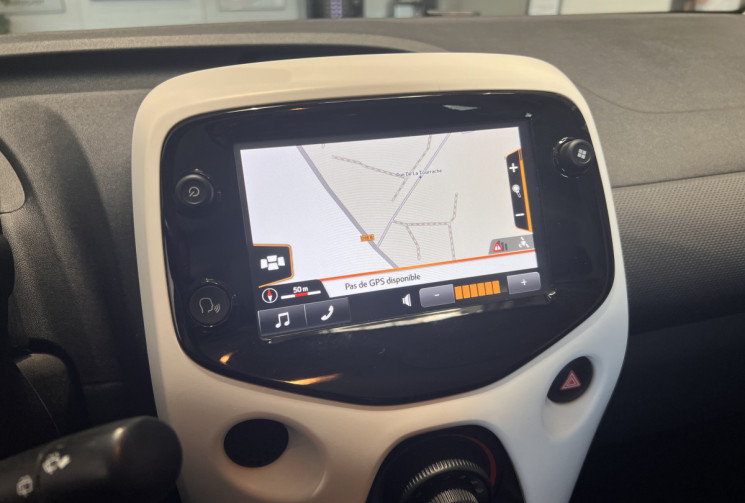 Citroën C1 1.0 VTI 72CH BVM5 MILLENIUM / PREMIERE MAIN