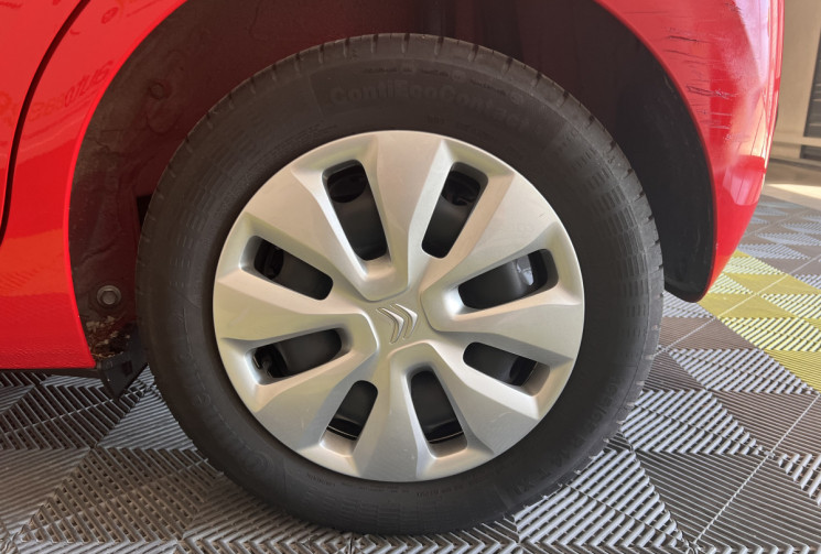 Citroën C1 1.0 VTI 72CH BVM5 MILLENIUM / PREMIERE MAIN