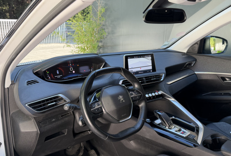 Peugeot 3008 1.2 Puretech 130 Allure Business EAT8 / Distri OK / Caméra / Keyless / LED / Carplay
