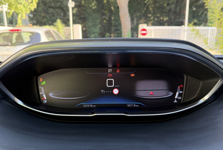 Peugeot 3008 1.2 Puretech 130 Allure Business EAT8 / Distri OK / Caméra / Keyless / LED / Carplay