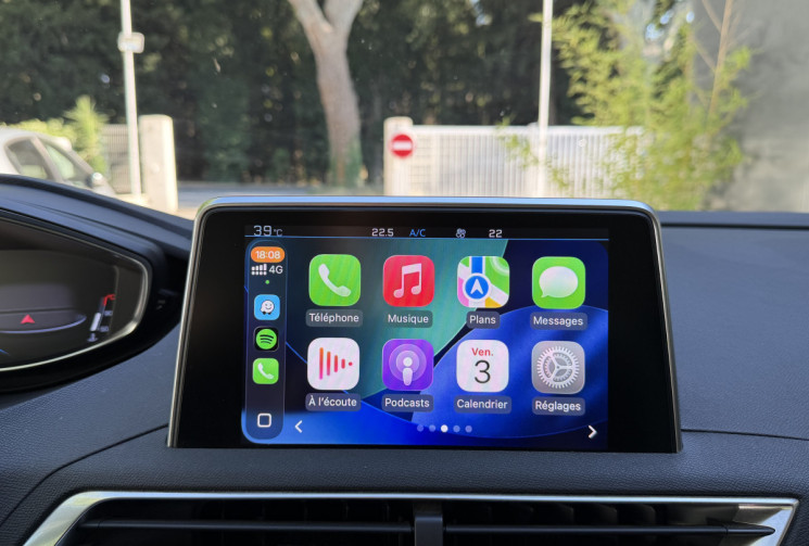 Peugeot 3008 1.2 Puretech 130 Allure Business EAT8 / Distri OK / Caméra / Keyless / LED / Carplay