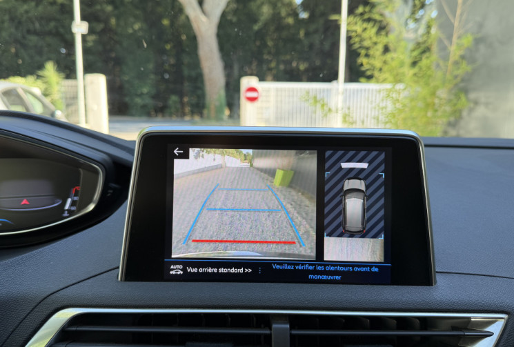 Peugeot 3008 1.2 Puretech 130 Allure Business EAT8 / Distri OK / Caméra / Keyless / LED / Carplay