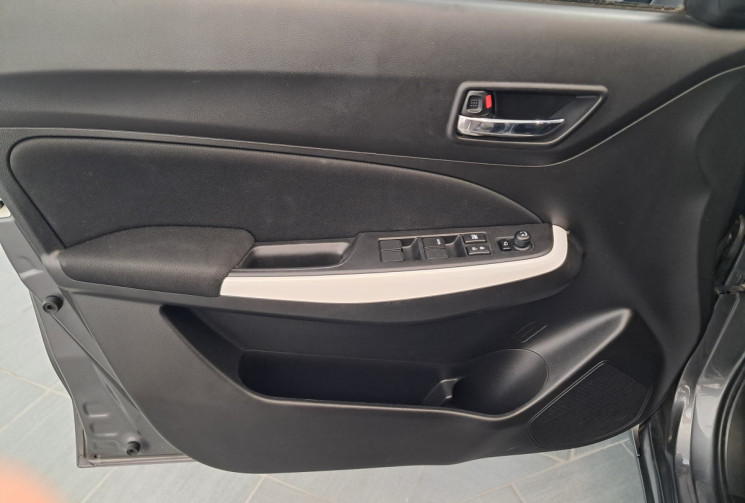 Suzuki Swift  1.0 Boosterjet 111 Pack Auto - CAMERA - SUIVI CONCESSION SUZUKI -