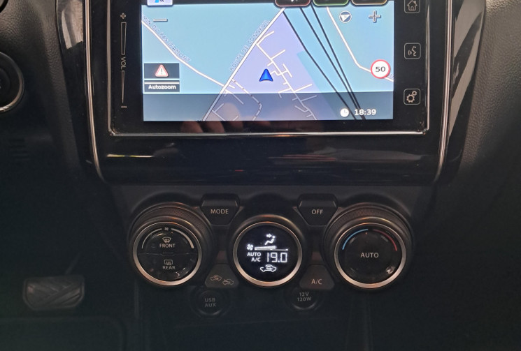 Suzuki Swift  1.0 Boosterjet 111 Pack Auto - CAMERA - SUIVI CONCESSION SUZUKI -