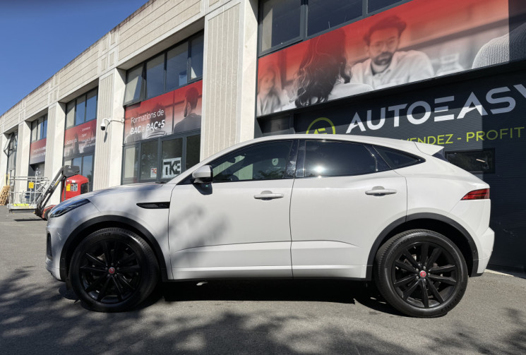 Jaguar E-Pace D200 MHEV R-DYNAMIC SE AWD BVA