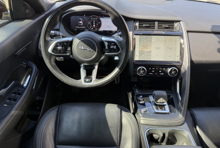 Jaguar E-Pace D200 MHEV R-DYNAMIC SE AWD BVA