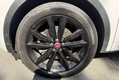 Jaguar E-Pace D200 MHEV R-DYNAMIC SE AWD BVA
