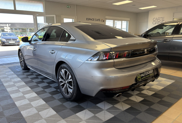 Peugeot 508 BERLINE 1.6 PURETECH EAT8 180 ALLURE / MOTEUR A CHAINE 
