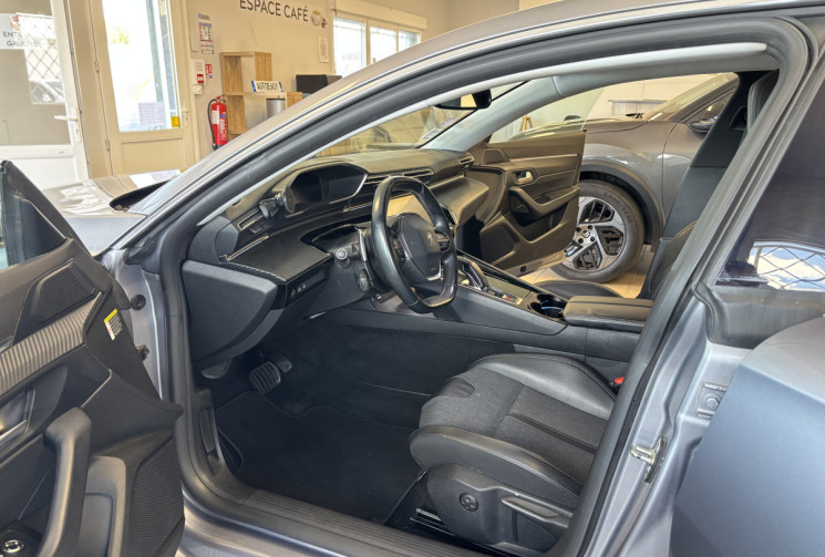 Peugeot 508 BERLINE 1.6 PURETECH EAT8 180 ALLURE / MOTEUR A CHAINE 