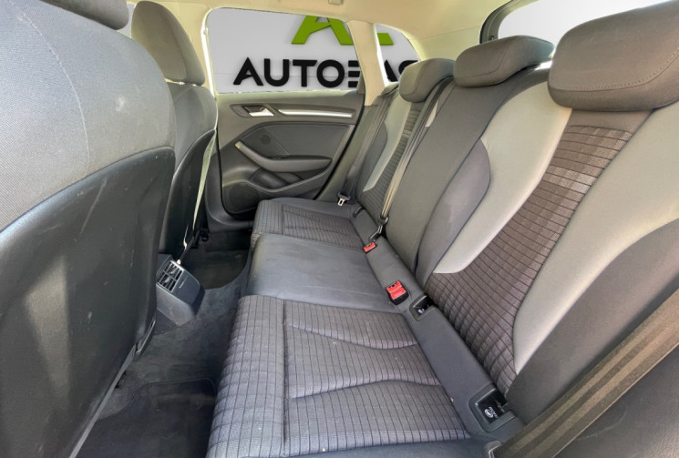 Audi A3 SPORTBACK 1.4 TFSI / 122 CH / AMBIENTE
