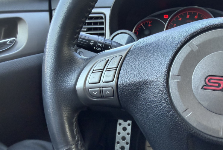 Subaru IMPREZA (2) 2.5 WRX 300 STI 10