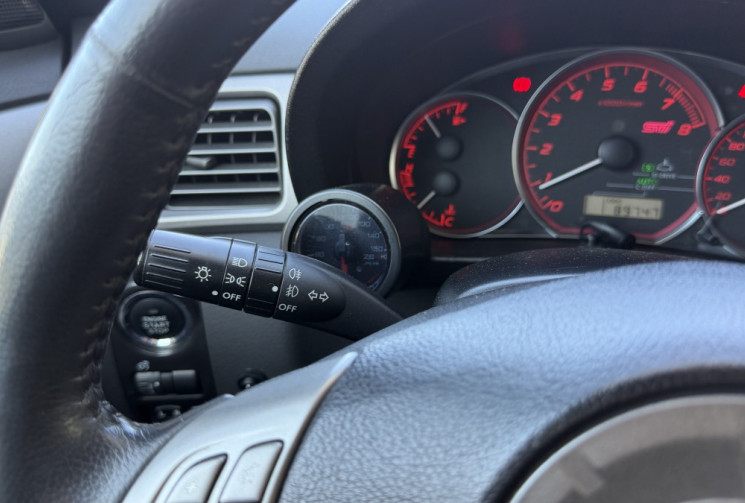 Subaru IMPREZA (2) 2.5 WRX 300 STI 10