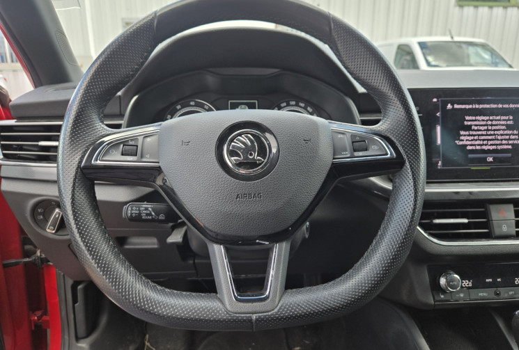 Skoda Scala 1.5 TSI DSG7 150 cv STYLE * SIEGES SPORTS * CARPLAY  * SIEGES CHAUFFANTS*               