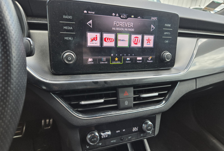 Skoda Scala 1.5 TSI DSG7 150 cv * SIEGES SPORTS * CARPLAY  * SIEGES CHAUFFANTS*               