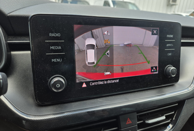 Skoda Scala 1.5 TSI DSG7 150 cv STYLE * SIEGES SPORTS * CARPLAY  * SIEGES CHAUFFANTS*               