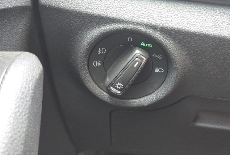 Skoda Scala 1.5 TSI DSG7 150 cv STYLE * SIEGES SPORTS * CARPLAY  * SIEGES CHAUFFANTS*               