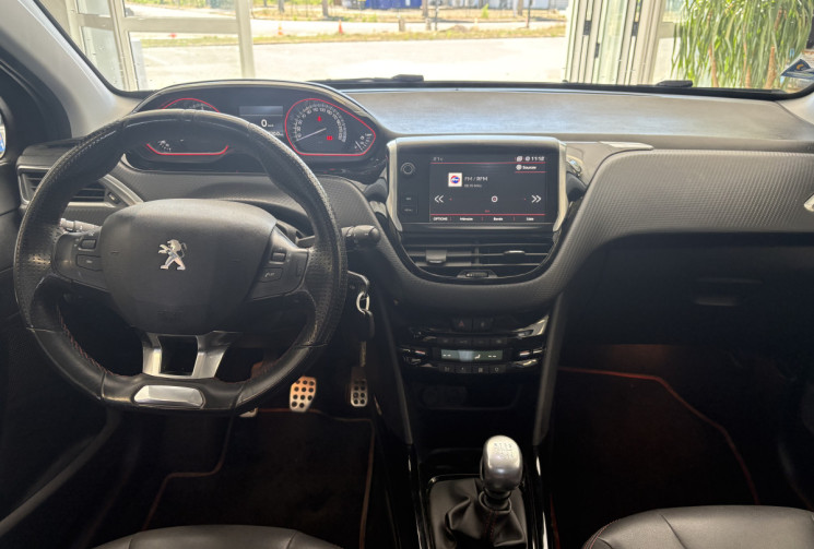 Peugeot 2008 1.6 HDI 120 CV GT LINE