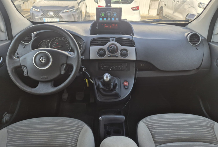 Renault Kangoo II Phase 2 1.5 DCI * CLIM * 90CV * IDEAL CAMPING * FAMILLE * SURF 