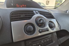 Renault Kangoo II Phase 2 1.5 DCI * CLIM * 90CV * IDEAL CAMPING * FAMILLE * SURF 