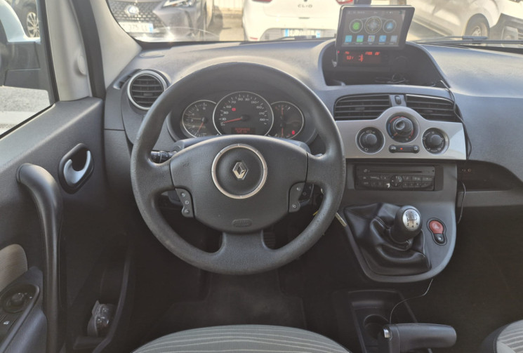 Renault Kangoo II Phase 2 1.5 DCI * CLIM * 90CV * IDEAL CAMPING * FAMILLE * SURF 