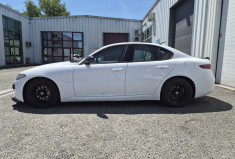 Alfa Romeo Giulia (952) 2.2 JTD 16V 150 CV * CLIM * PACK SPORT * DISTRIBUTION FAITE 