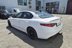 Alfa Romeo Giulia (952) 2.2 JTD 16V 150 CV * CLIM * PACK SPORT * DISTRIBUTION FAITE 