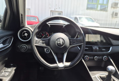Alfa Romeo Giulia (952) 2.2 JTD 16V 150 CV * CLIM * PACK SPORT * DISTRIBUTION FAITE 