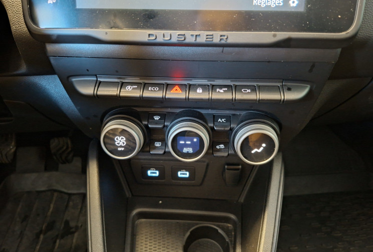 Dacia Duster 1.0 ECO-G 100 JOURNEY+ 4 X 2 ( ESS + GPL ) * FULL ENTRETIEN DACIA * GARANTIE 6 MOIS