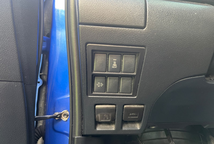 Toyota HILUX  2.4 D-4D 16V DPF Pickup double cabine AWD 150 cv