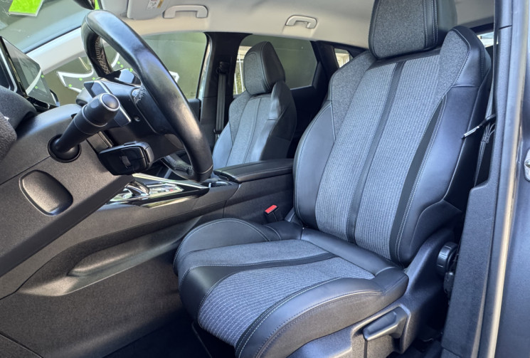 Peugeot 3008 ALLURE 1.5 HDI 130 EAT8 / Camera / Carplay / Sieges Chauffants / Entretien OK