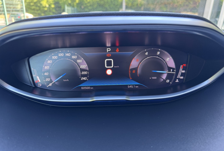 Peugeot 3008 ALLURE 1.5 HDI 130 EAT8 / Camera / Carplay / Sieges Chauffants / Entretien OK