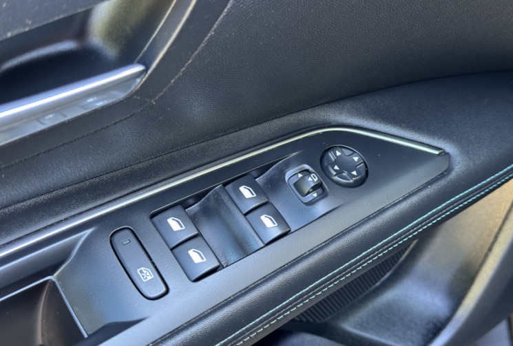 Peugeot 3008 ALLURE 1.5 HDI 130 EAT8 / Camera / Carplay / Sieges Chauffants / Entretien OK