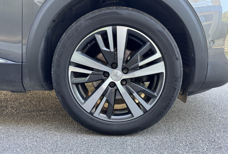 Peugeot 3008 ALLURE 1.5 HDI 130 EAT8 / Camera / Carplay / Sieges Chauffants / Entretien OK